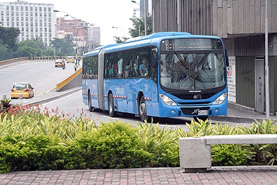Cambios de buses en la ruta A42