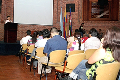 En 'Cátedra Nueva Ciudad' se piensa la economía de Cali
