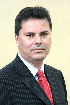 Se posesionó Secretario General de la EMRU