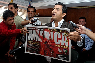 Rueda de prensa: proceso democratizador del América de Cali 