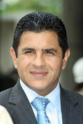Alcalde insiste en un operador que invierta en telecomunicaciones