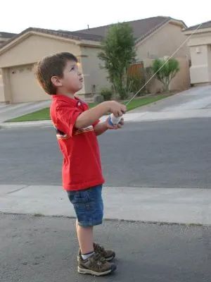Haga de las  vacaciones un tiempo de recreación feliz y seguro para los niños