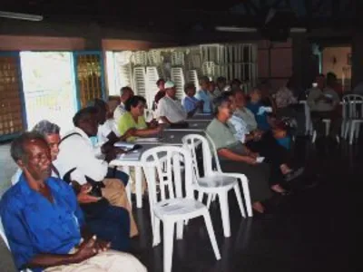 Comienza apertura de comedores para adultos mayores