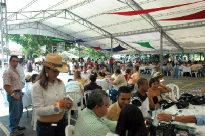 Administración Municipal celebra Día del Servidor Público