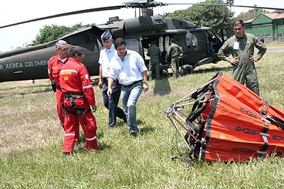 Alcalde de Cali Sobrevoló las Zonas Afectadas del área Rural por los Recientes Incendios Forestales