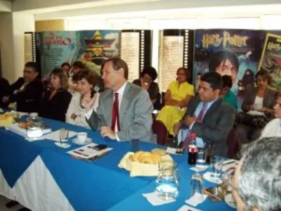 Gobierno Municipal y empresa privada, comprometidos con la educación de la región