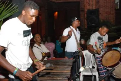Cali recibe a los artistas del Petronio