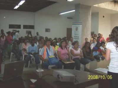 Familias desplazadas recibirán capacitación