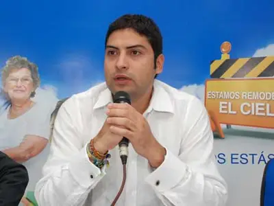 Concepto favorable de la procuraduría a la  Licitación de mega obras