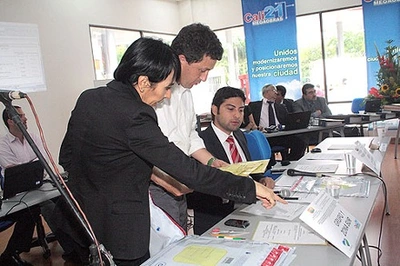 Total transparencia en licitación de 21  megaobras