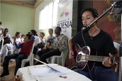 Tertulias Poéticas, una muestra de lo que será el X Festival internacional de Poesía