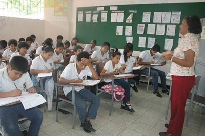 Un Modelo Educativo para la zona de ladera