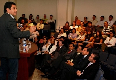 Alcalde invitó a la academia a participar en grandes temas de ciudad