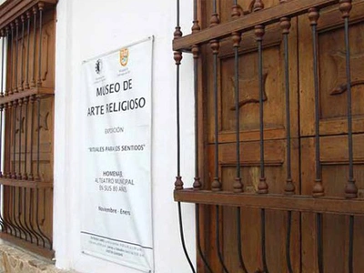 "La Educación entre lo religioso, moral y laico" sigue vigente
