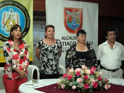 Lanzamiento de los libros “Crónica de Estocolmo” y “Literarte”