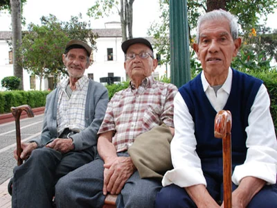 Salud Pública dice NO al maltrato del Adulto Mayor