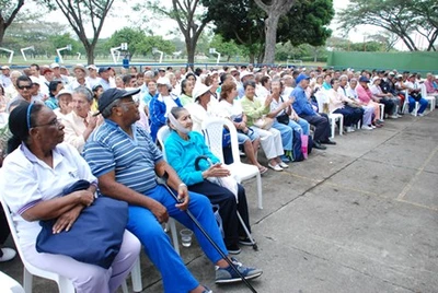 Convenio facilitó entrega de dotación a las JAL de Cali 