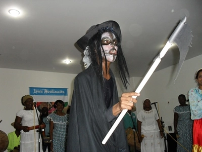 Carnaval CREA 2010 con el diablo a cuestas