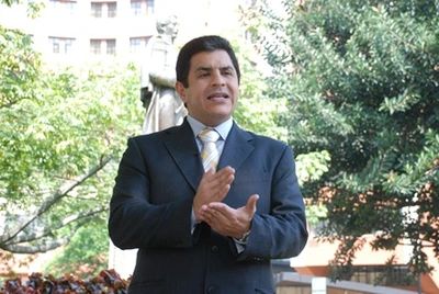 Alcaldía apoyará boda masiva en Cali