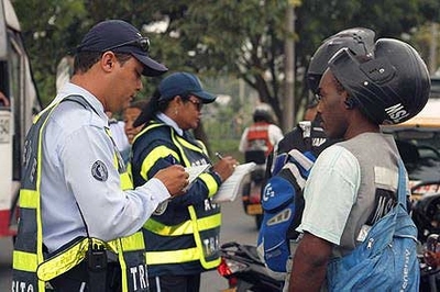 Vinculación de nuevos guardas de tránsito