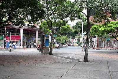 A comerciantes de la Avenida 6ª se les acabó el plazo para devolver espacio público
