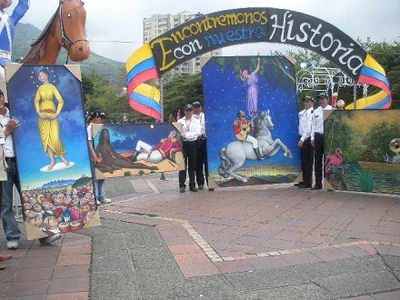 “Bolívar enamorado” pintó las calles de Cali