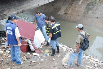 Operativo de control a puentes