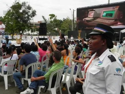 Los Guardas Cívicos de Cali, confianza y seguridad para el público del Petronio