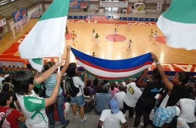 El equipo de fútbol Femenino “Cali, Un Nuevo Latir” goleó y se clasificó a cuartos de final