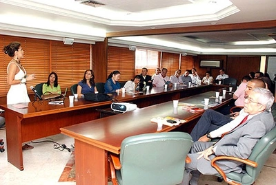 Empresarios de Cali se interesan por el Plan Talentos