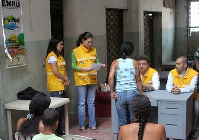 EMRU y Cámara de Comercio capacitan a comerciantes del centro