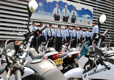 Más Agentes de Tránsito llegan a Cali