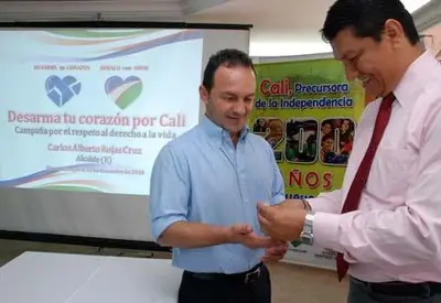 Alcalde de Cali y líderes concertan  acciones para disminuir la violencia