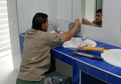 Pasos firmes en la normalización de servicios en las instituciones educativas oficiales