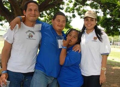 Comuna 1 educa población con síndrome de Down