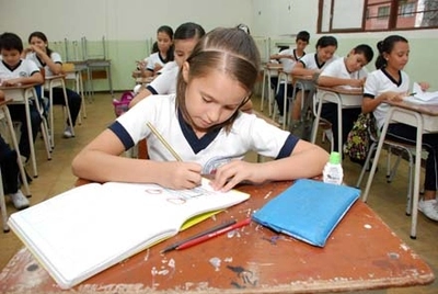 Pupitres para institución educativa
