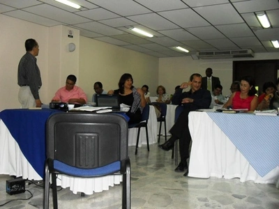 120 auditores para las instituciones educativas oficiales