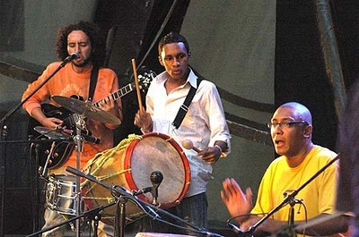 Hoy, Ajazzgo en la Tertulia