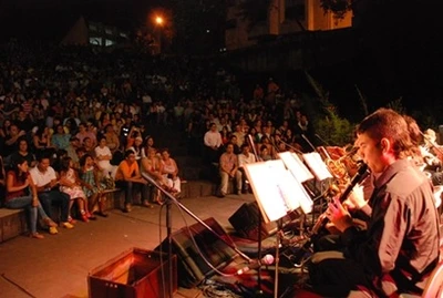 Culmina ciclo de Música universal