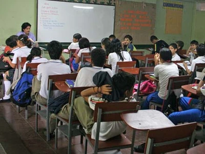 En la comuna 21 los jóvenes reciben capacitación técnica