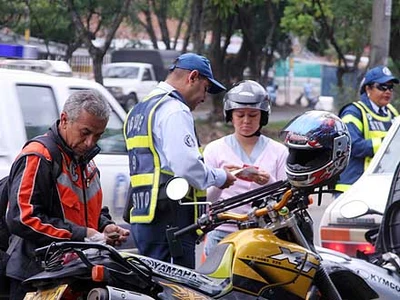 Tránsito se prepara para este fin de semana de amor y amistad
