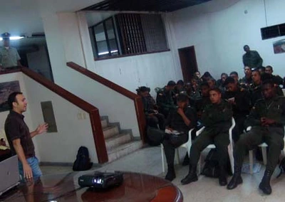 Dagma capacita a la Policía Metropolitana de Cali