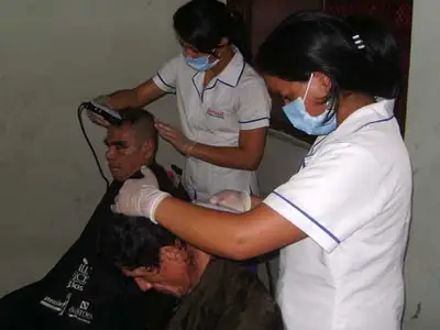 Habitantes de la Calle reciben servicios de salud
