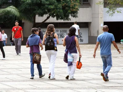 Mujeres, a caminar este domingo
