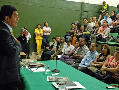 Gobierno caleño, construye soluciones a la problemática de los jóvenes
