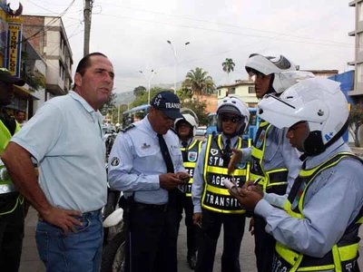 Tránsito regulará servicio de recolección de residuos, en principales de vías de Cali