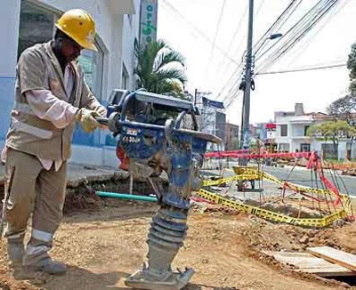 Obras en la carrera 70, de la Comuna 18, ahora sí empiezan al derecho