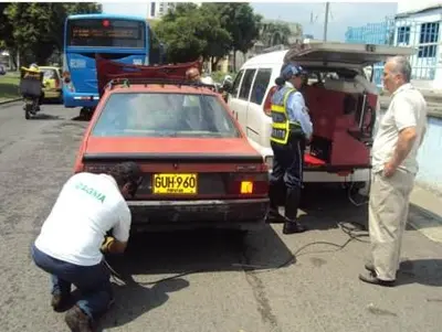 Siguen controles a emisiones de gases en Cali