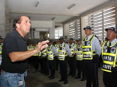 Gobierno del médico Guerrero respalda a Alberto Hadad al frente del Tránsito caleño