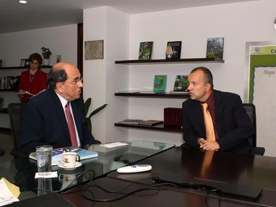 Embajador de la República Checa propuso trabajar manejo de aguas residuales y otros temas ambientales en Cali